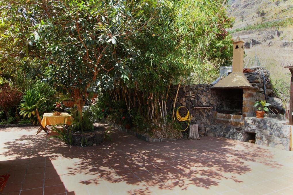 Casa Rural Los Aromos - Wunderschones Landhaus Mit Meerblick Hermigua Kültér fotó